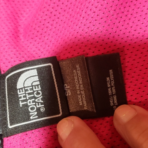 Gorg Northface zip up jacket windbreaker black with pink lining - Picture 11 of 12